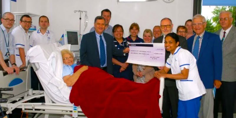 Freemasons donation supports Stoke Mandeville renal unit
