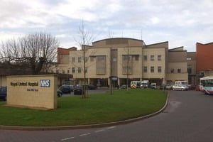 Bath Freemason groups raise £5,000 for new RUH bereavement suite Bath Freemason groups raise £5,000 for new RUH bereavement suite