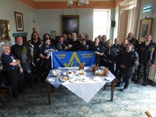 Widows Sons visit Devon on marathon to raise funds for ‘Lifelites’ - Provincial Grand Lodge of Devonshire
