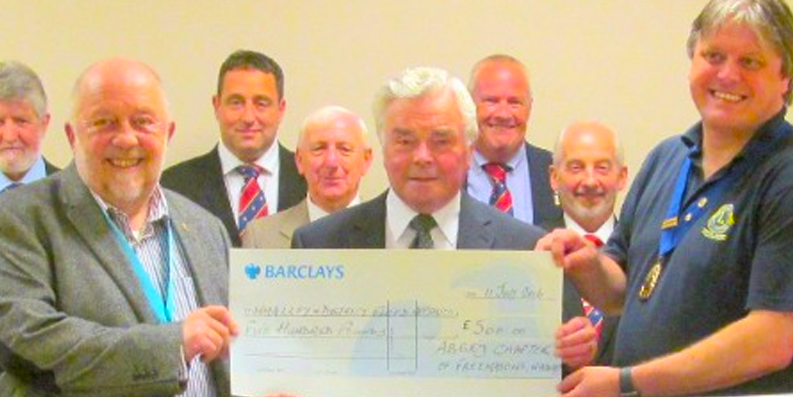 FREEMASONS-ABBEY-CHAPTER-No-2529-CONTRIBUTE-ANOTHER-£500-TO-THE-WHALLEY-FLOOD-APPEAL---Burnley-&-Pendle-District-News