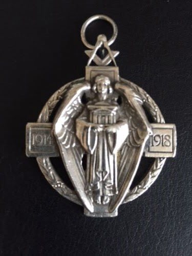 1914-1918 Hallstone Jewel.