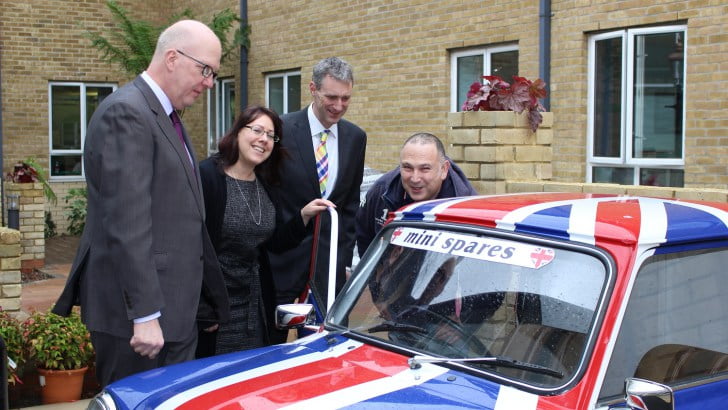 Freemasons donate £10,000 Chase Farm Hospital in Enfield