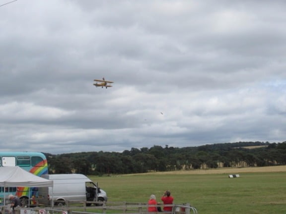 PhotonAlan Delaune from Burwell raised £2,100 for charity by wing walking.