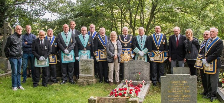 Picture Members of Whitwell Lodge No. 1390, Huddleston Lodge No. 6041 and Bro Mayson’s family at the memorial service