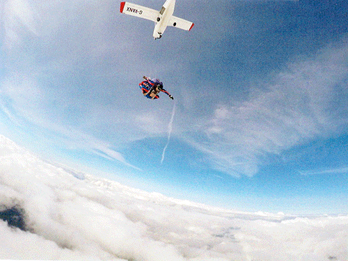 Freemason Skydives for Maggies Place Clatterbridge Cancer Centre Freemason Skydives for Maggies Place Clatterbridge Cancer Centre