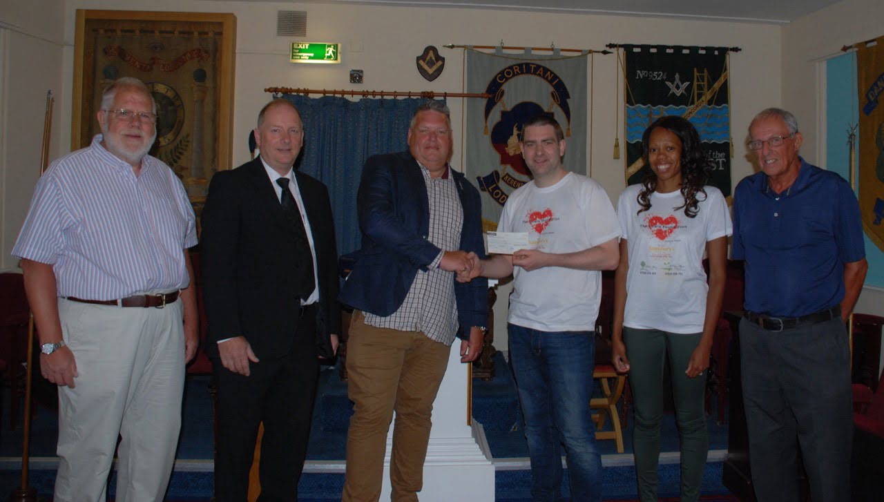 Northants huntsmasons.org 3dfeebb1f86ee8fb17918cfb9b3852727d88c584