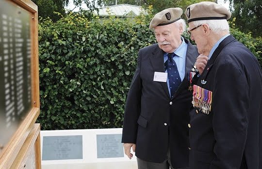 Middlesex Armed Forces Lodge donates £500 to SAS Association Middlesex Armed Forces Lodge donates £500 to SAS Association