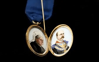 The Museum of Freemasonry in London will next month put jewels owned by Edward VII on Display
